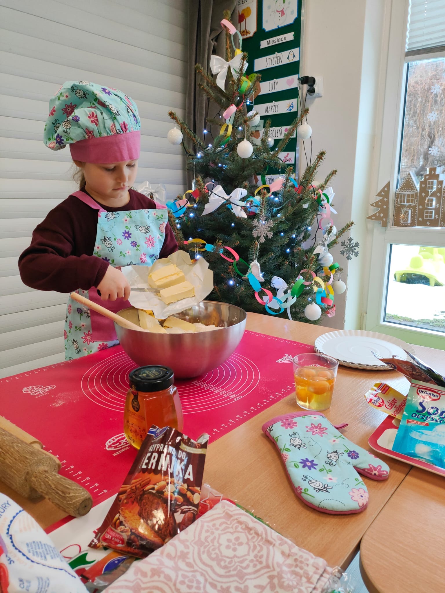 Świąteczne przygotowania Biedronek   🐞🎄-FOTO